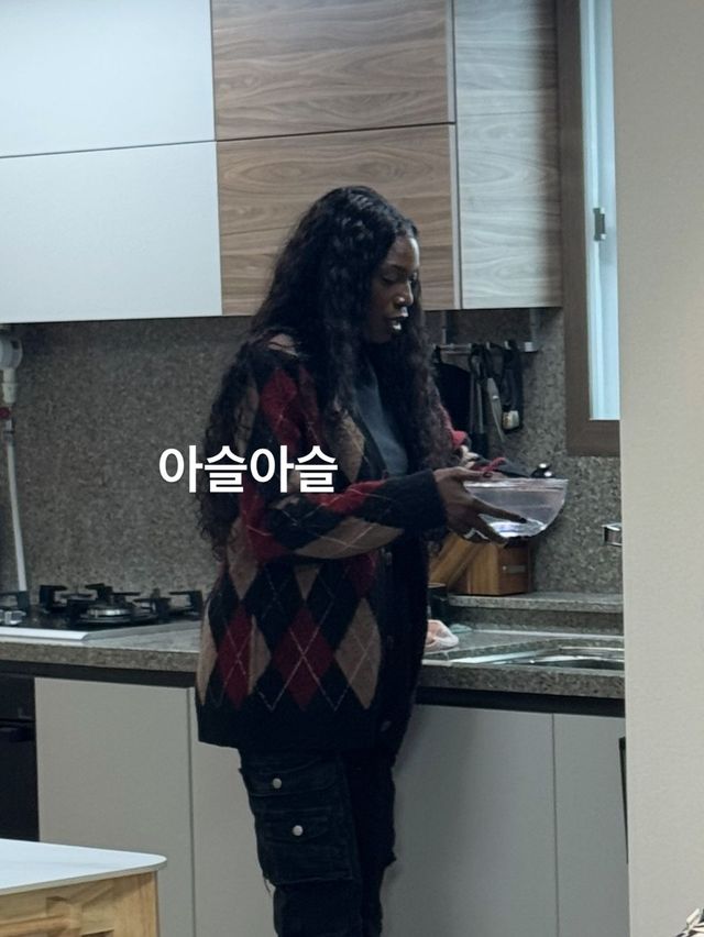 카니 인테리어 | 출처 유튜브 〈카니를 찾아서〉