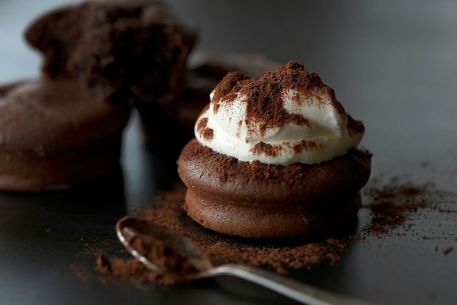 자극적인 음식이 피부 트러블을 부르는 이유. 언스플래쉬