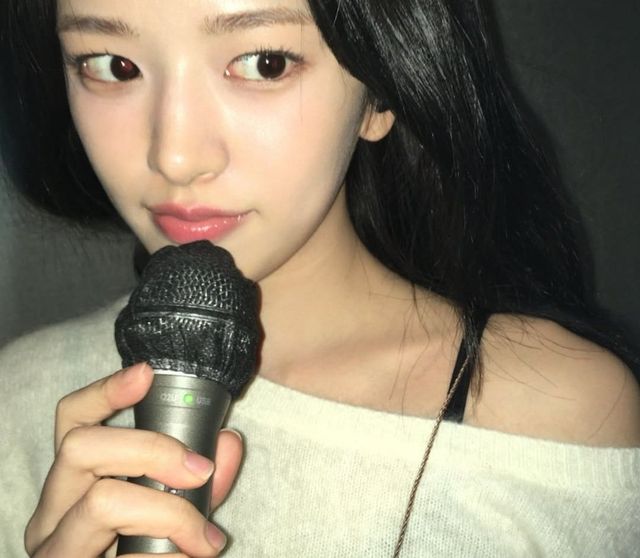 인스타그램 @_yujin_an