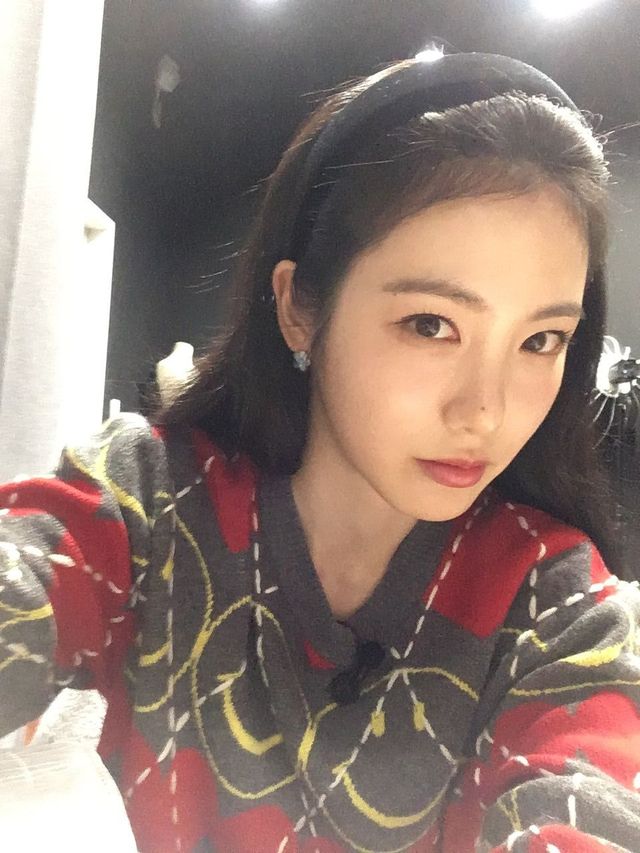 인스타그램 @ __shinyeeun