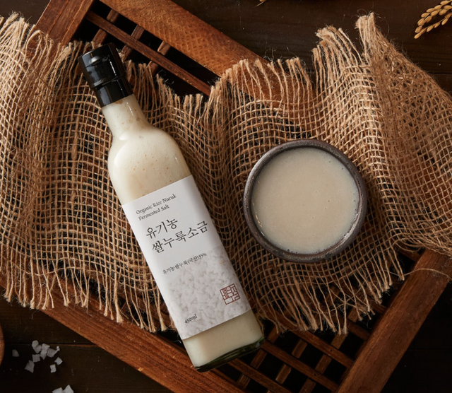 누룩공방배나무실 유기농 쌀누룩소금 | 출처 브랜드 홈페이지