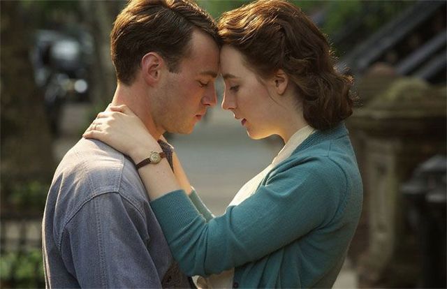 소개팅에서 괜찮은 사람 소개받는 법. 영화 '브루클린 (Brooklyn) 스틸컷