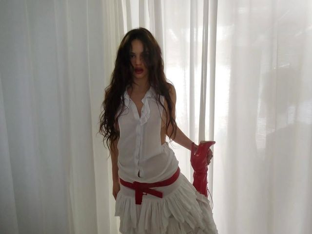 로살리아 패션 | 인스타그램 @rosalia.vt 