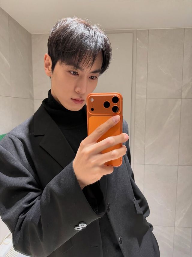 배우 조이건. 사진 인스타그램 @igeon_jo