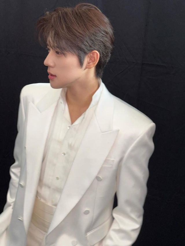 배우 문상민. 사진 인스타그램 @_sangmxn_