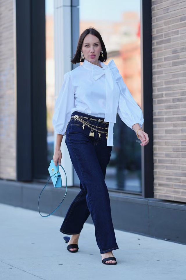 현실적인 3월 코디법 | Edward Berthelot//Getty Images