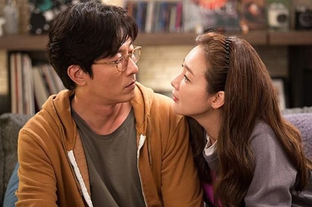 헤어질까? 감정이 헷갈릴 때 드는 신호들, 영화 ‘좋아해줘’ 스틸컷