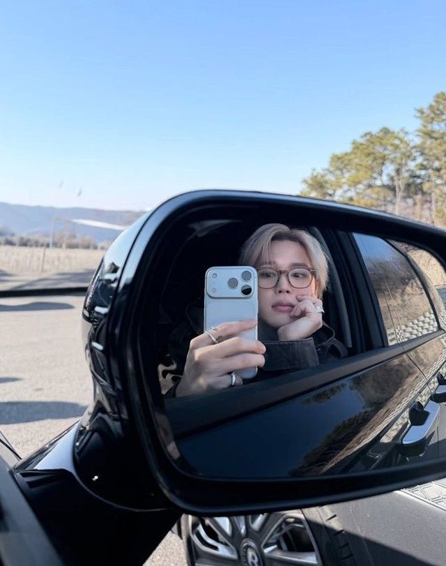 지민 금발 (출처 : 인스타그램 @j.m)