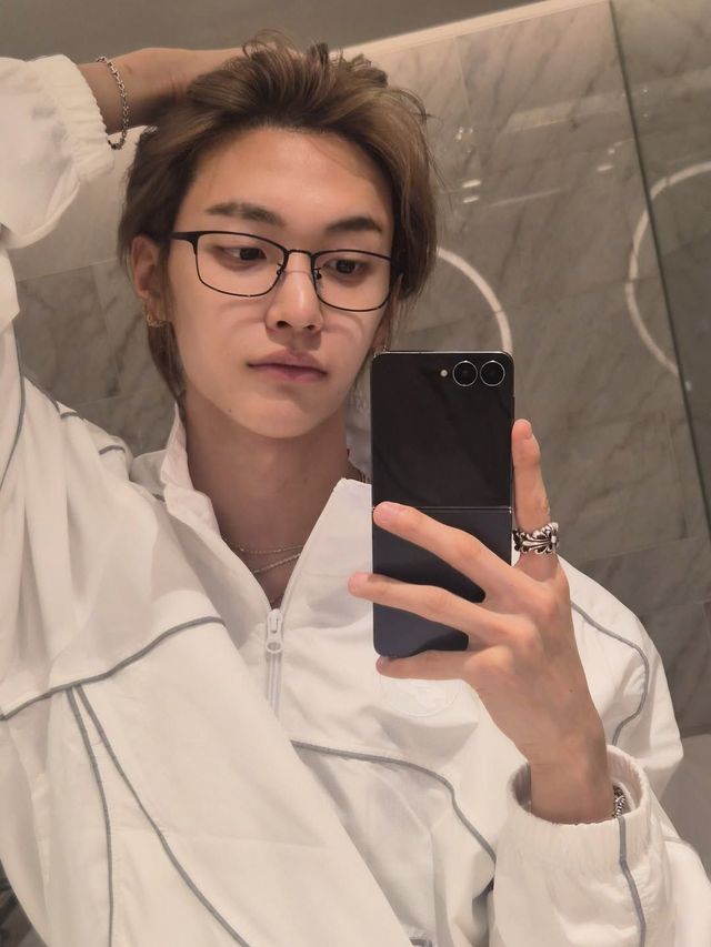 3월 2일 생일을 맞은 라이즈 원빈. 인스타그램 @riize_official