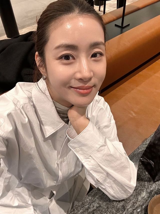 강소라 패션 | 인스타그램 @reveramess