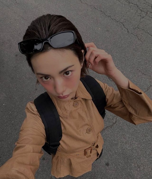 유튜브 〈NA( )NA〉