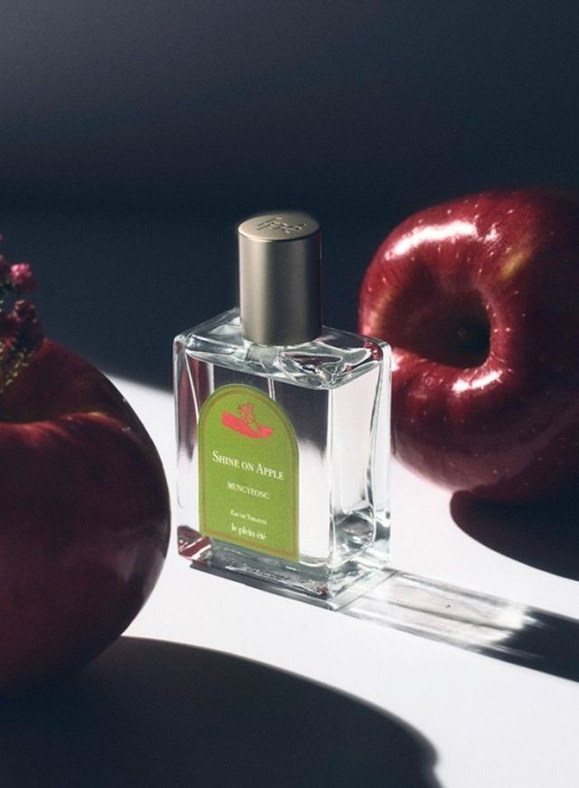 문경 샤인 온 애플 퍼퓸