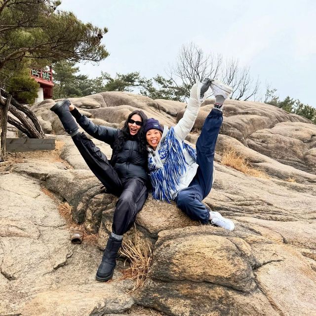 장윤주, 야노 시호 등산 | 인스타그램 @shiho_style