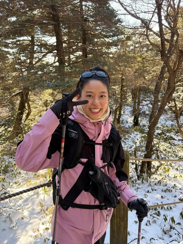 설현 등산 | 인스타그램 @s2seolhyuns2