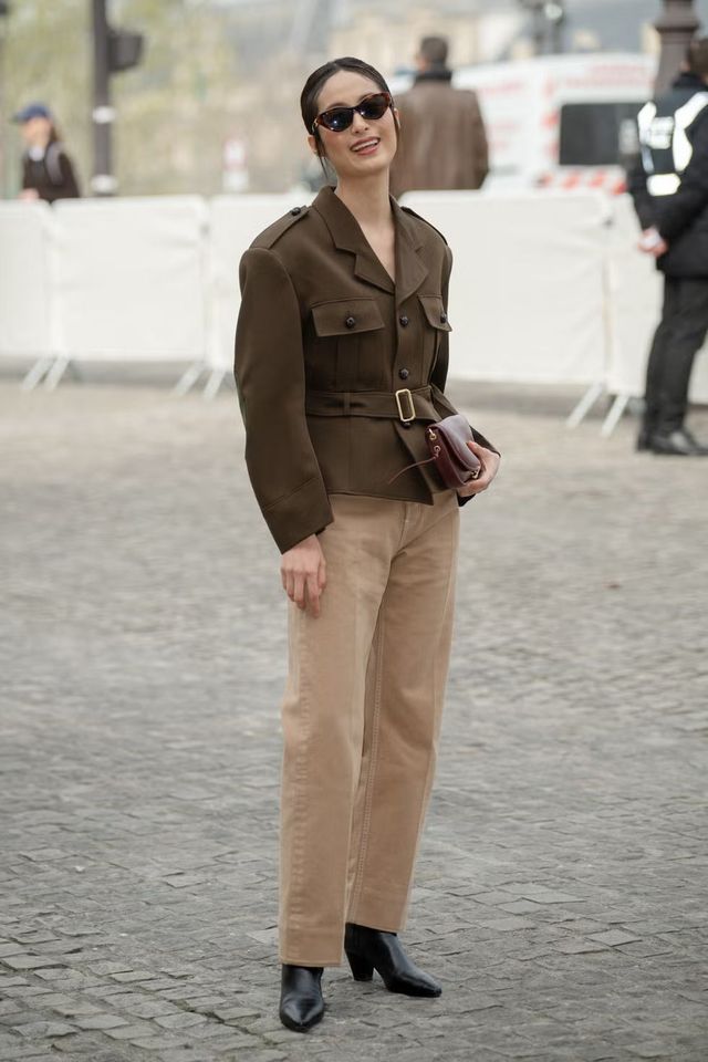 컬러 데님 코디법 7가지 | LAURENT HOU//Getty Images