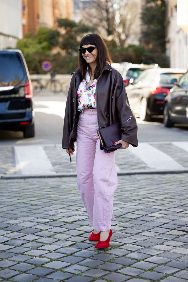 컬러 데님 코디법 7가지 | Valentina Frugiuele//Getty Images