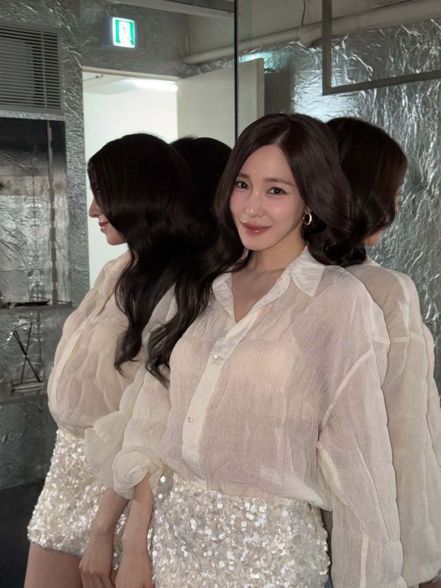 티파니 셔츠 패션 | 인스타그램 @tiffanyyoungofficial