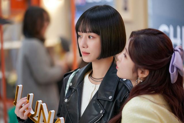  SNS를 멀리하고 싶은 이들을 위한 꿀팁, 넷플릭스 ‘셀러브리티’ 스틸컷 