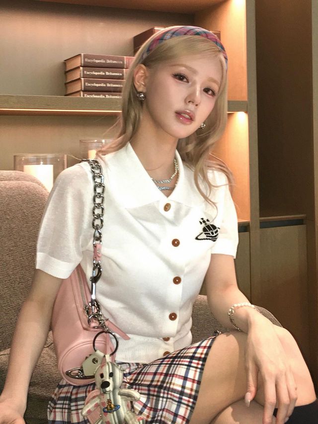 미연의 체크 패턴 코디. 인스타그램 @noodle.zip