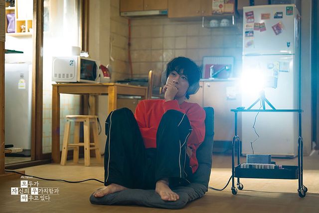 연인 사이에 하지 말아야 할 금기들, JTBC ‘모두가 자신의 무가치함과 싸우고 있다’ 스틸컷