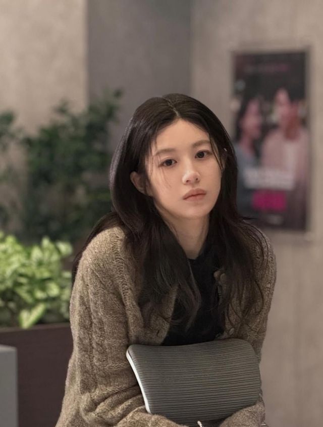 고윤정 메이크업 | 인스타그램 @goyounjung