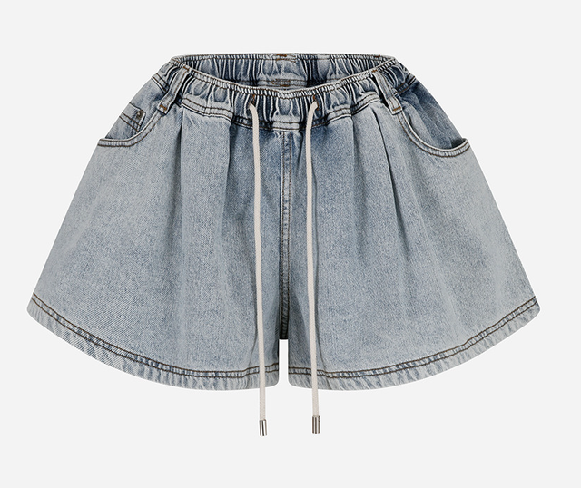 weekend easy denim shorts