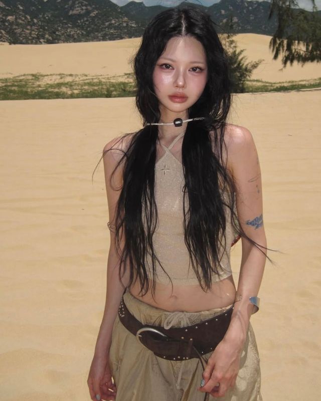 벨트 여름 코디 | 인스타그램 @wo.0z