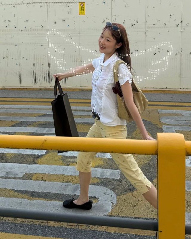 플랫슈즈 스타일링 | 인스타그램 @_inghwajang