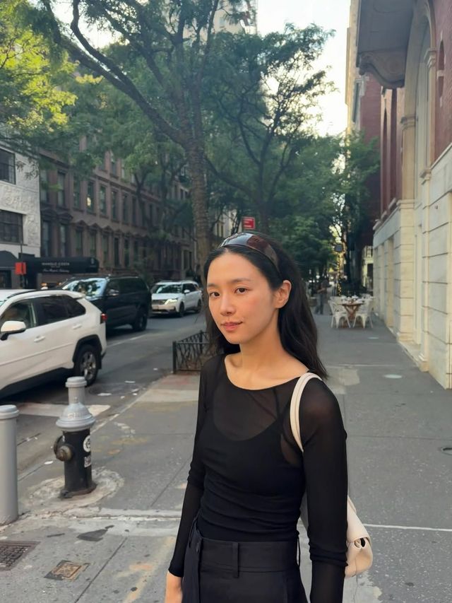 박규영 티슈 티 스타일 | 인스타그램 @lavieenbluu