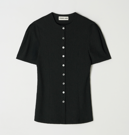 Volume Short-Sleeve Blouse