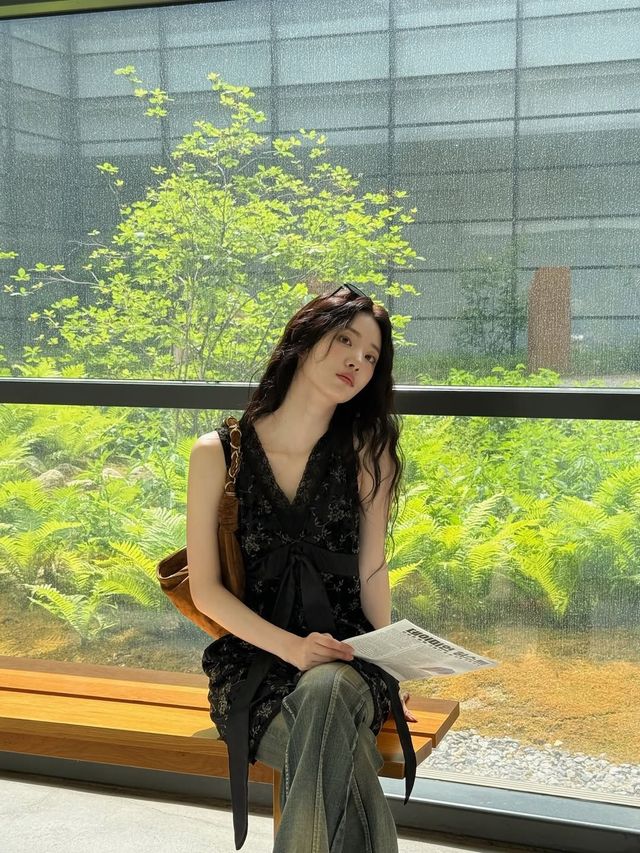 신시아의 나시 스타일링. 인스타그램 @shinsiaa_