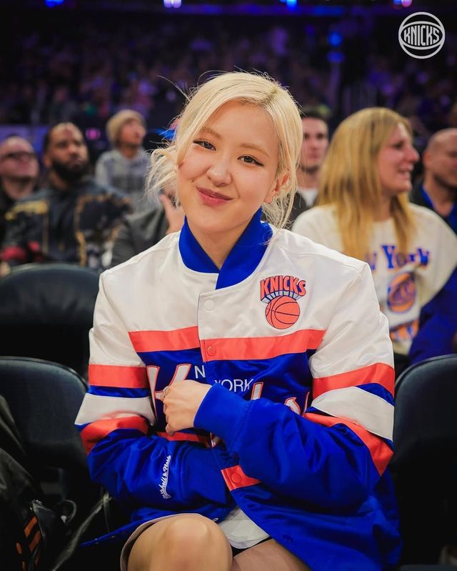 블랙핑크 로제 NBA 직관 패션 | 인스타그램 @nyknicks