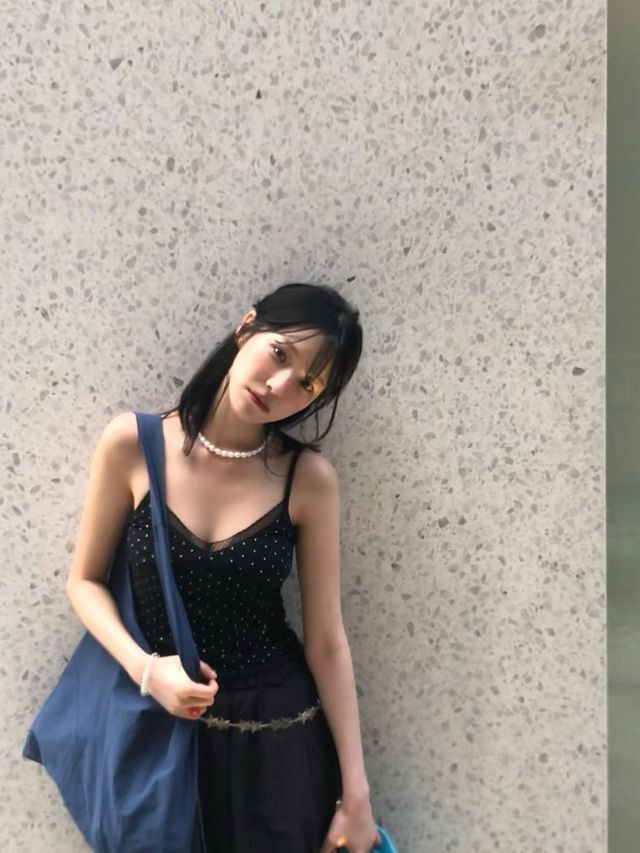 백지헌의 올블랙 코디. 인스타그램 @jiheonnibaek