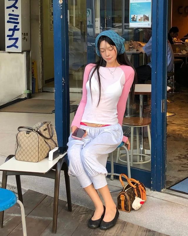 요가코어 패션 | 인스타그램 @bemyoung 