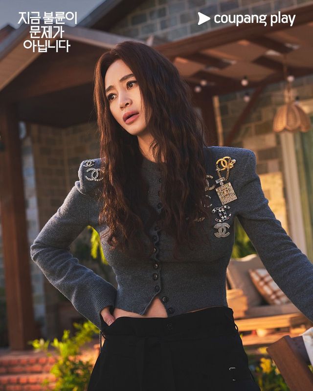 드라마 〈지금 불륜이 문제가 아닙니다〉김혜수 배우 | 인스타그램 @coupangplay