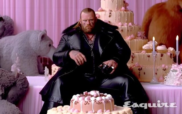 KANE / SAINTLAURENT / LEATHERTRENCHCOAT / SILKMUFFLER