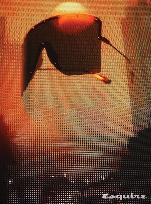 블랙 마스크 선글라스 133만5000원 구찌. 