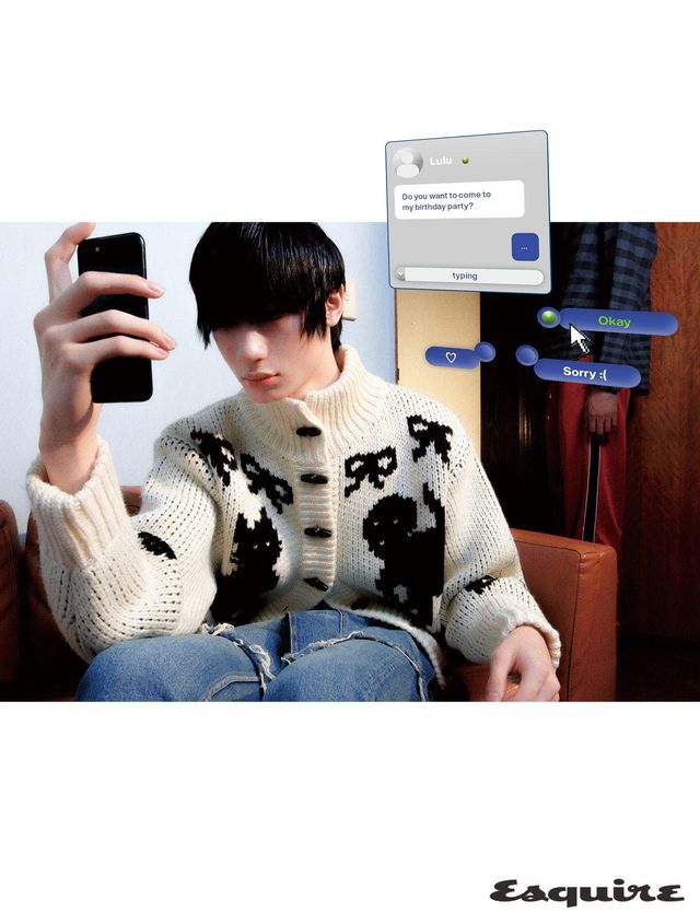 코위찬 카디건 27만8000원, 데님 팬츠 18만9000원, 랩 스커트 16만9000원 모두 오픈 YY.