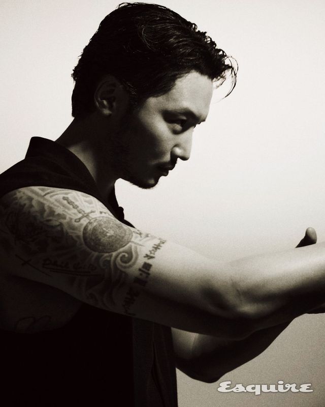 슬리브리스 톱 아미.