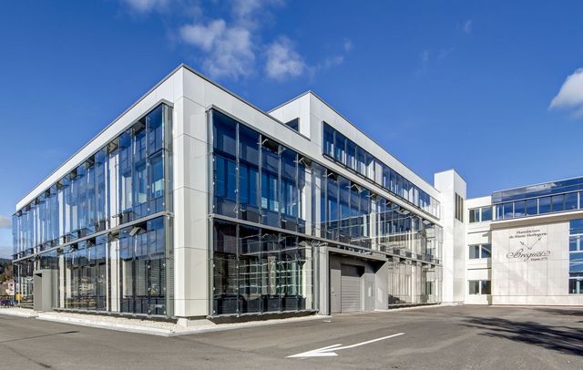 스위스 발레 드 주에 위치한 브레게 매뉴팩처 전경.