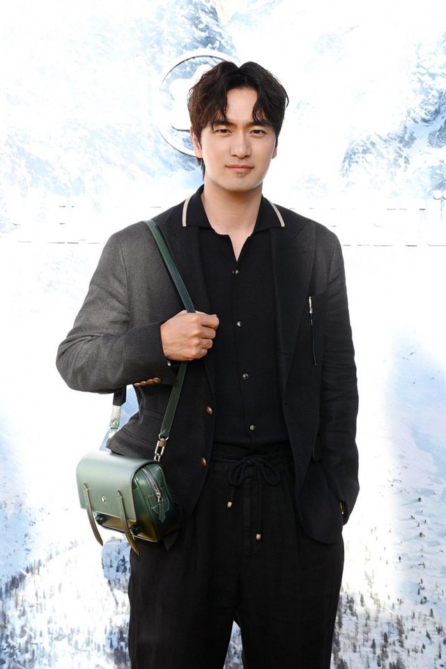 LA에서 열린 마이스터스튁 100주년 기념 행사엔 몽블랑의 마크 메이커 배우 이진욱을 비롯해 많은 셀러브리티가 참석했다. ©Jon Kopaloff/Getty Images for Montblanc