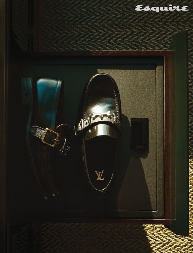 루이스 로퍼 가격 미정 루이 비통. 