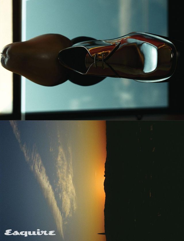 카프스킨 진 더비 슈즈 가격 미정 생 로랑 by 안토니 바카렐로. 