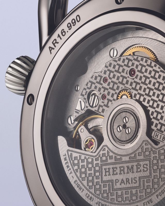 아쏘 르 땅 서스팡뒤.