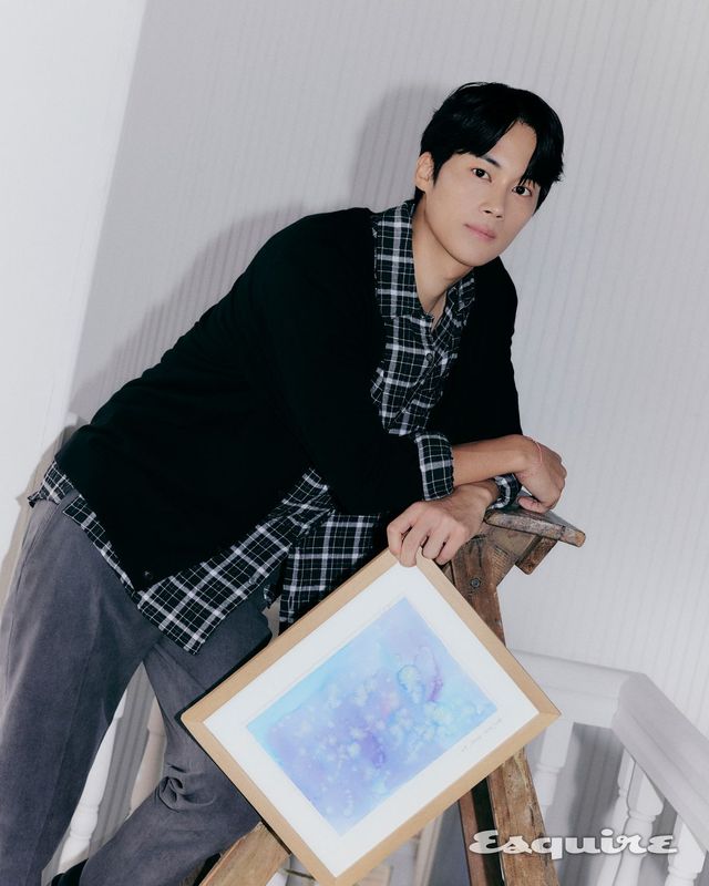 ESQUIRE KOREA x ZIOZIA 30th Anniversary Painter Shin Woojae