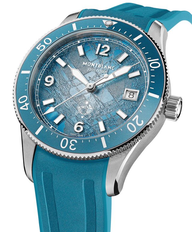 몽블랑 아이스드 씨 오토매틱 데이트 컬렉션 38mm.