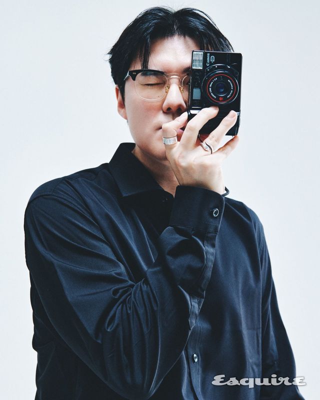 ESQUIRE KOREA x ZIOZIA 30th Anniversary Photographer Yoon Donghyuk