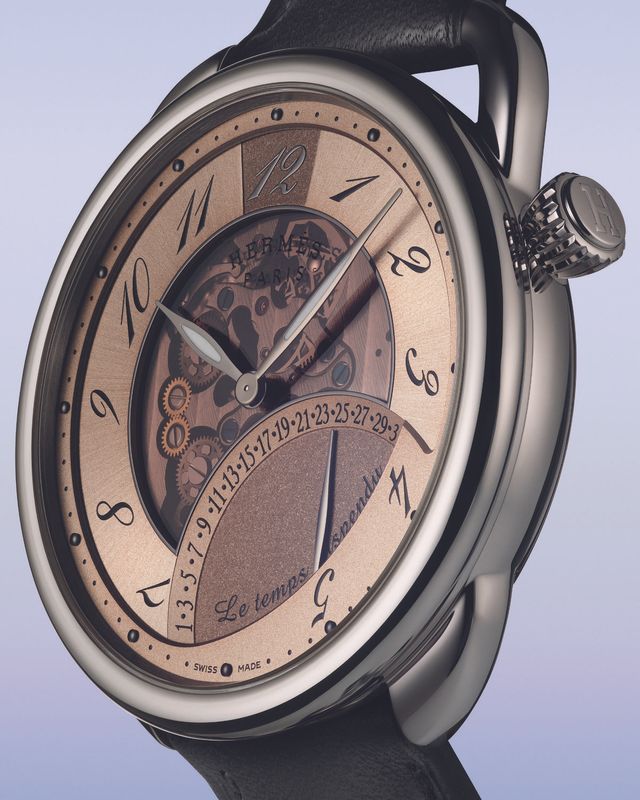 아쏘 르 땅 서스팡뒤.