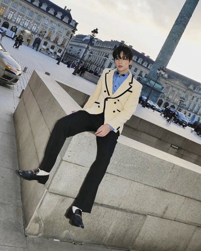 인스타그램 @page.soobin/투모로우바이투게더 수빈 발렌티노 