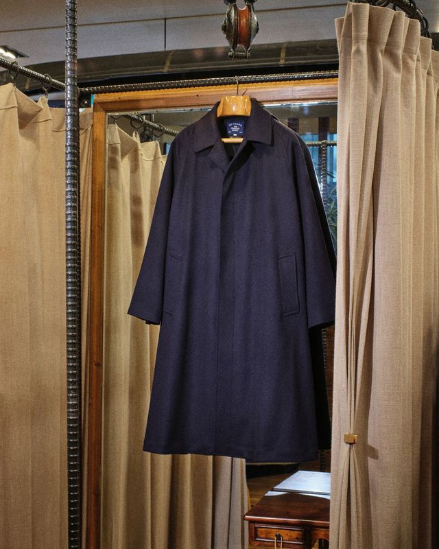 하버색의 20주년 울 오버코트, 266만 3천 원/ 샌프란시스코 마켓 제공